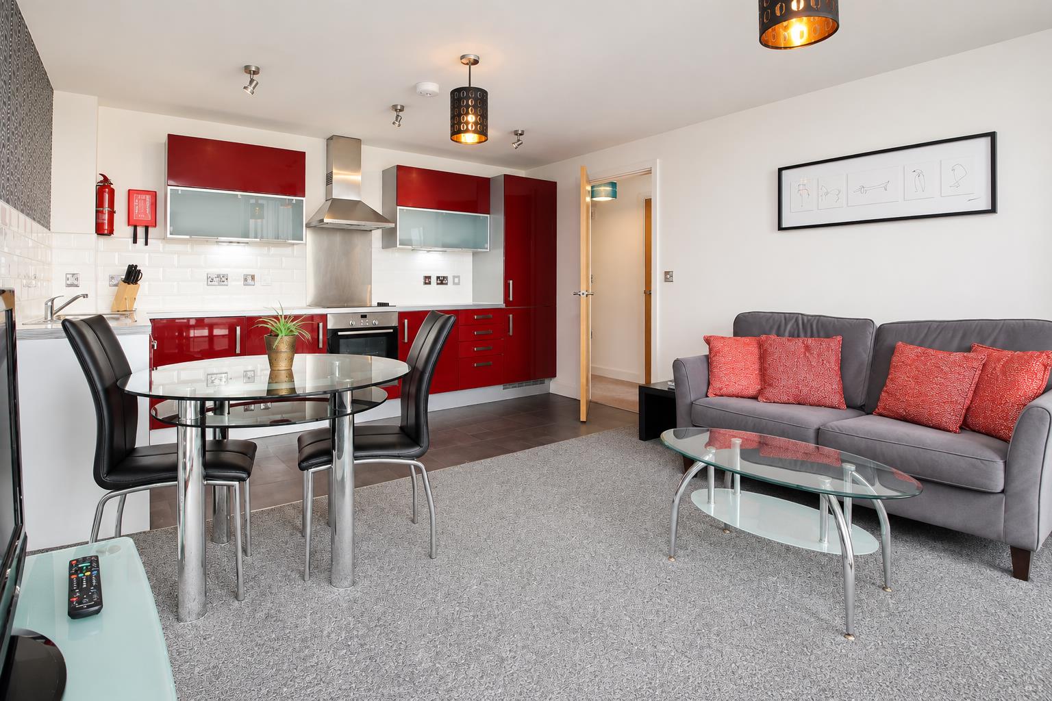 315 South Row, Milton Keynes